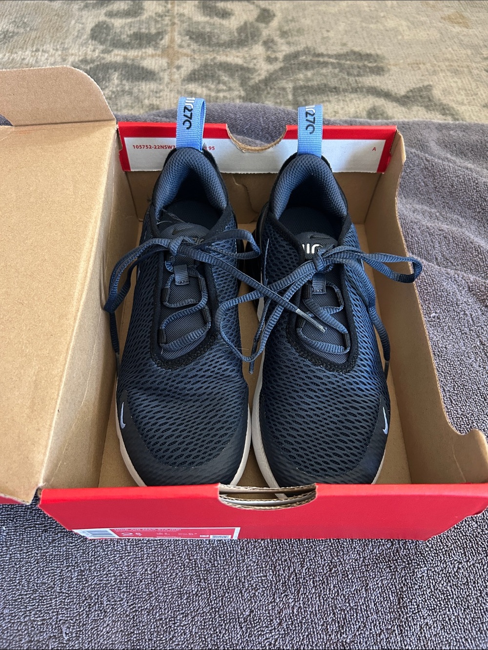 Nike Boys’  Dark Blue Air Max 270 Sneakers